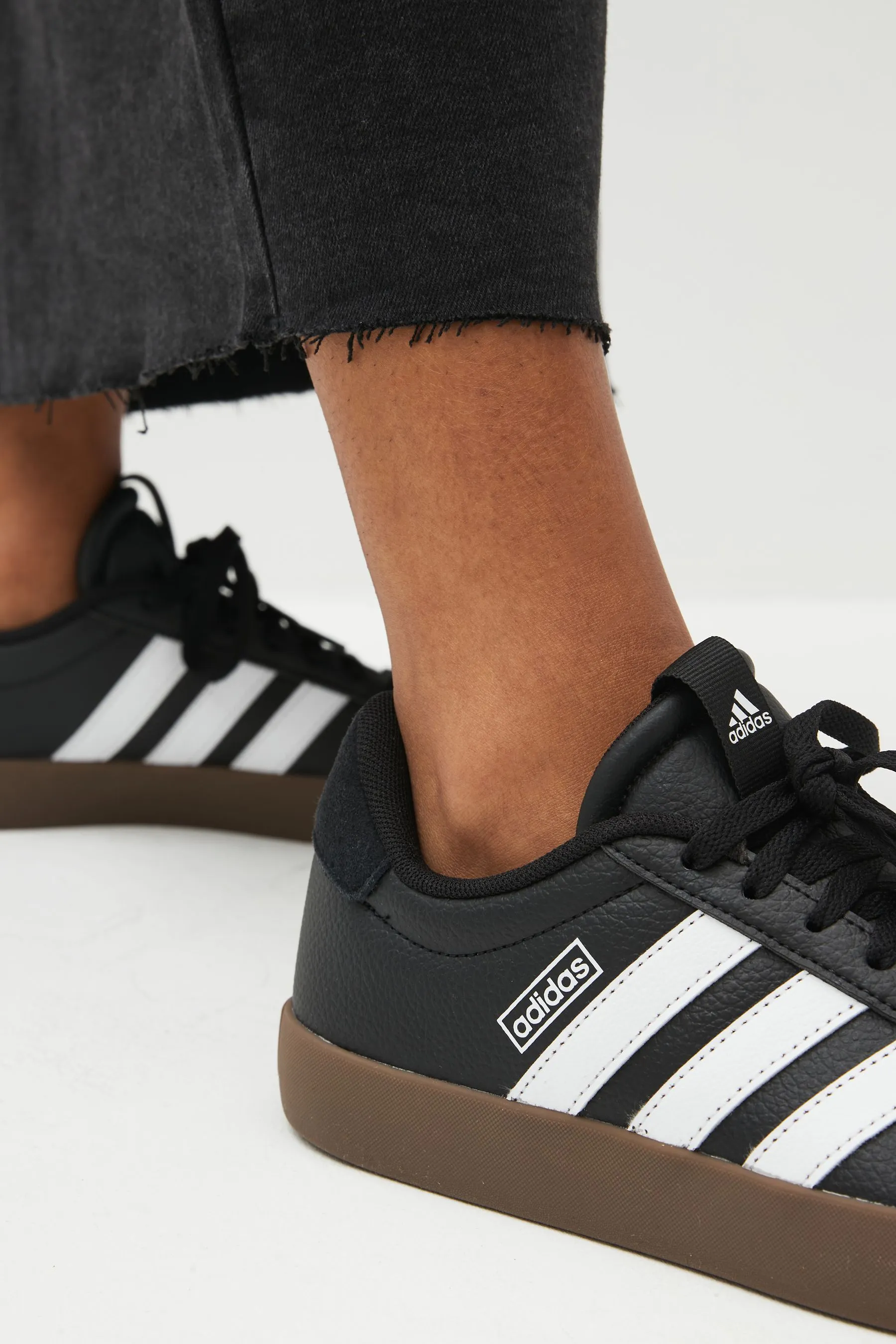 adidas VL Court 3.0 Trainers    