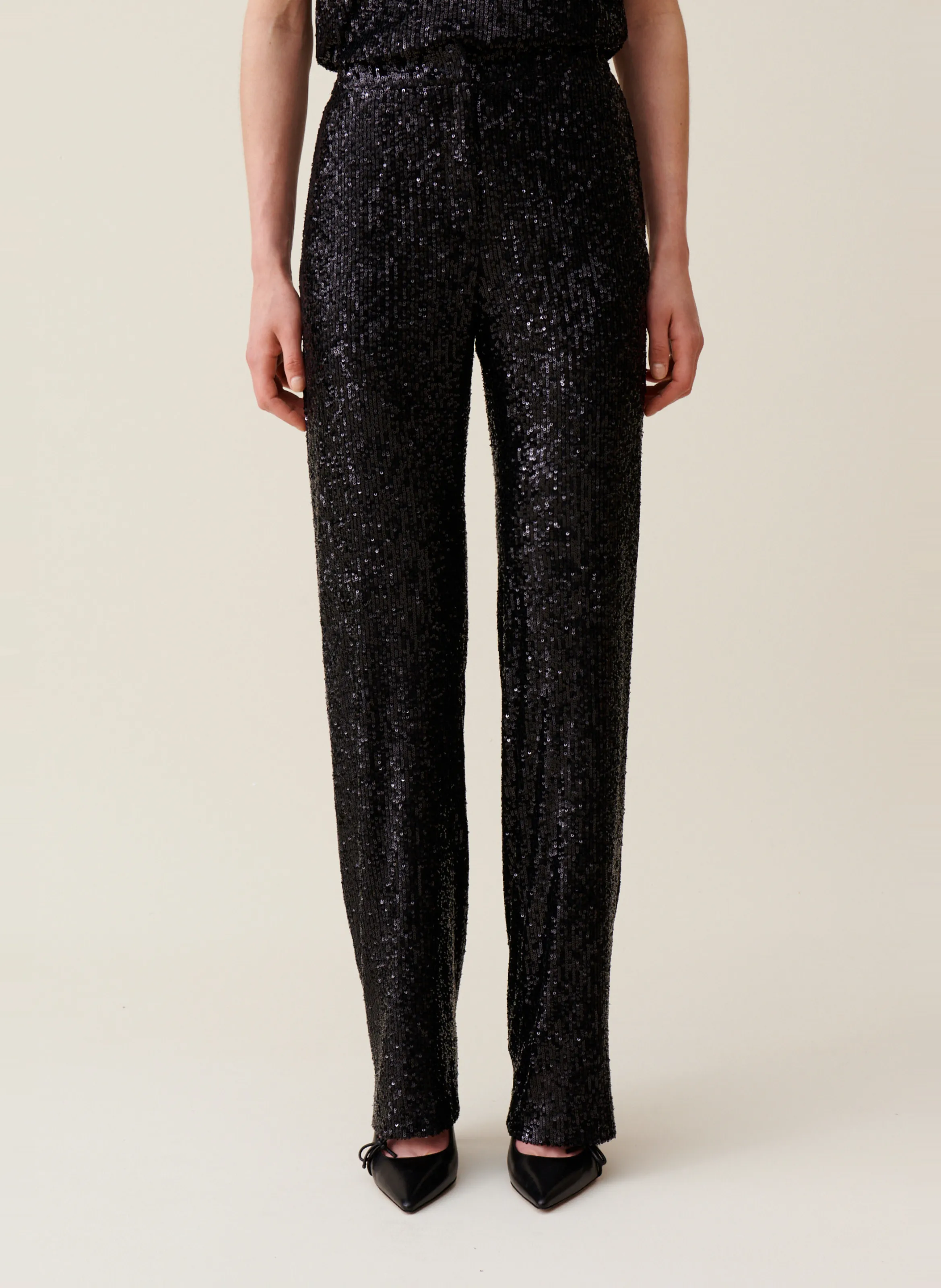  CLAUDIE PIERLOT   Pantaloni a zampa con paillettes | Nero