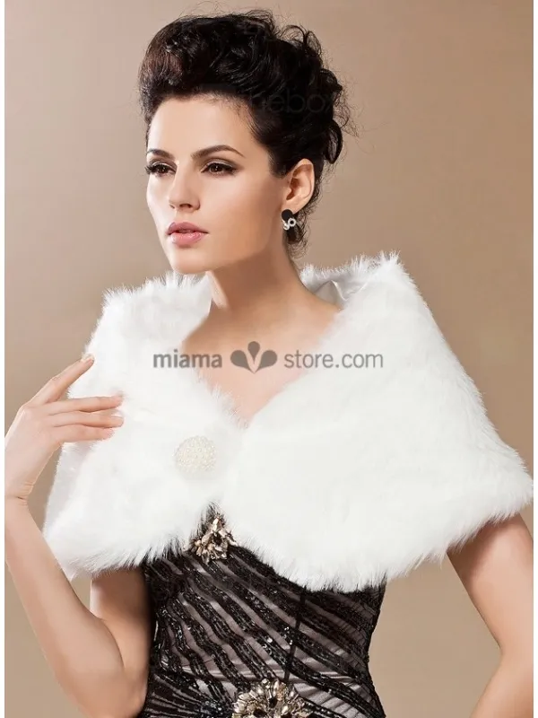 Coprispalle da Sposa in eco pelliccia