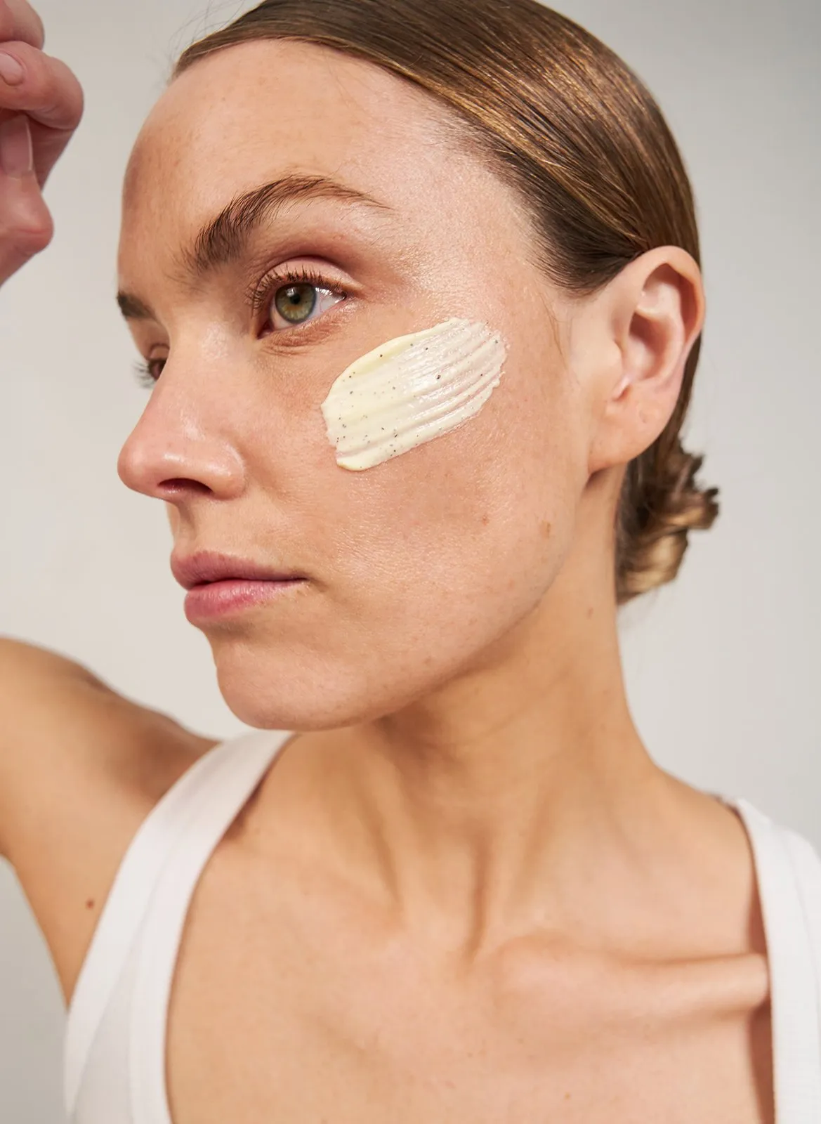  DAY +   Maschera Riparatrice  Gommage | 