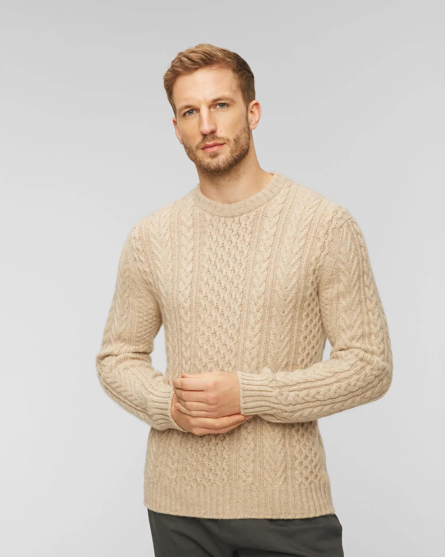 Maglione in cashmere beige da uomo Johnstons of Elgin kai05106hb02104-hb0210