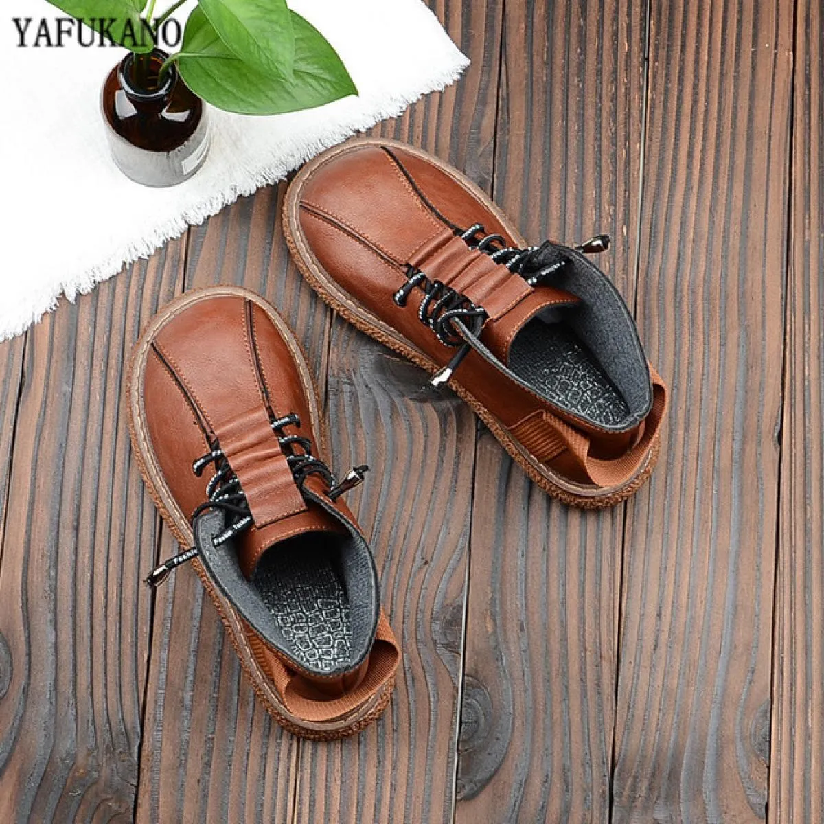 Mori Girl Retro Stivali da donna Stile letterario britannico Suola spessa Scarpe da bambola con testa grande Stivaletti da donna