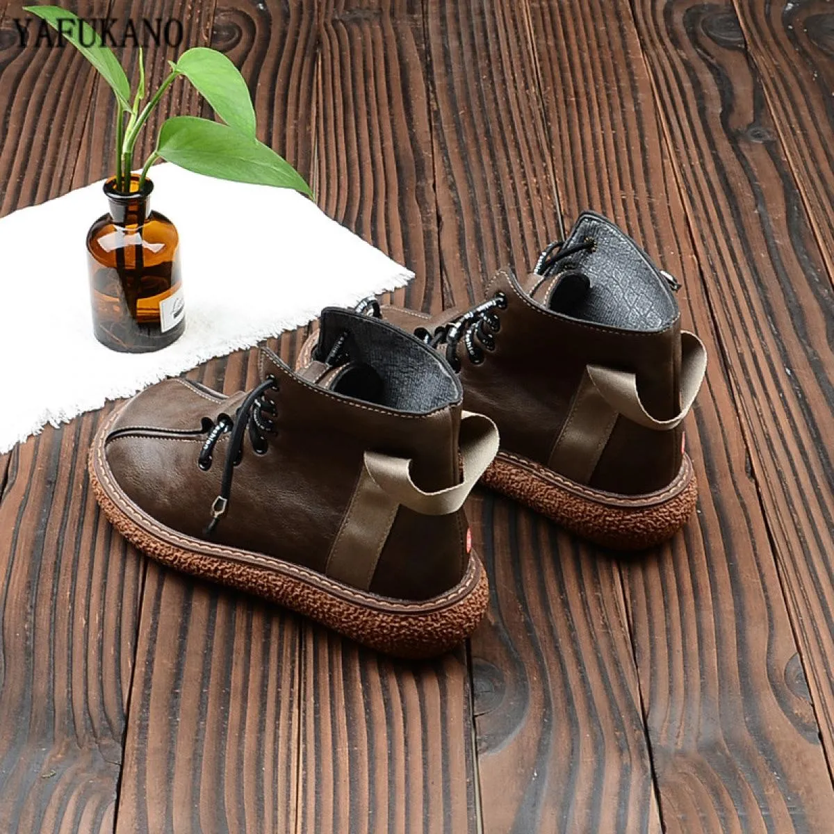 Mori Girl Retro Stivali da donna Stile letterario britannico Suola spessa Scarpe da bambola con testa grande Stivaletti da donna