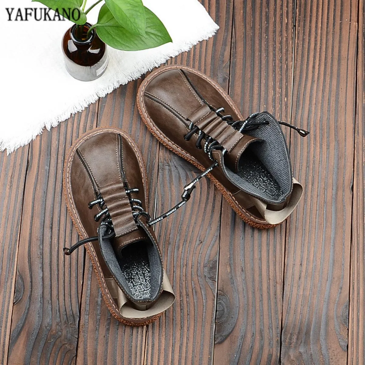 Mori Girl Retro Stivali da donna Stile letterario britannico Suola spessa Scarpe da bambola con testa grande Stivaletti da donna