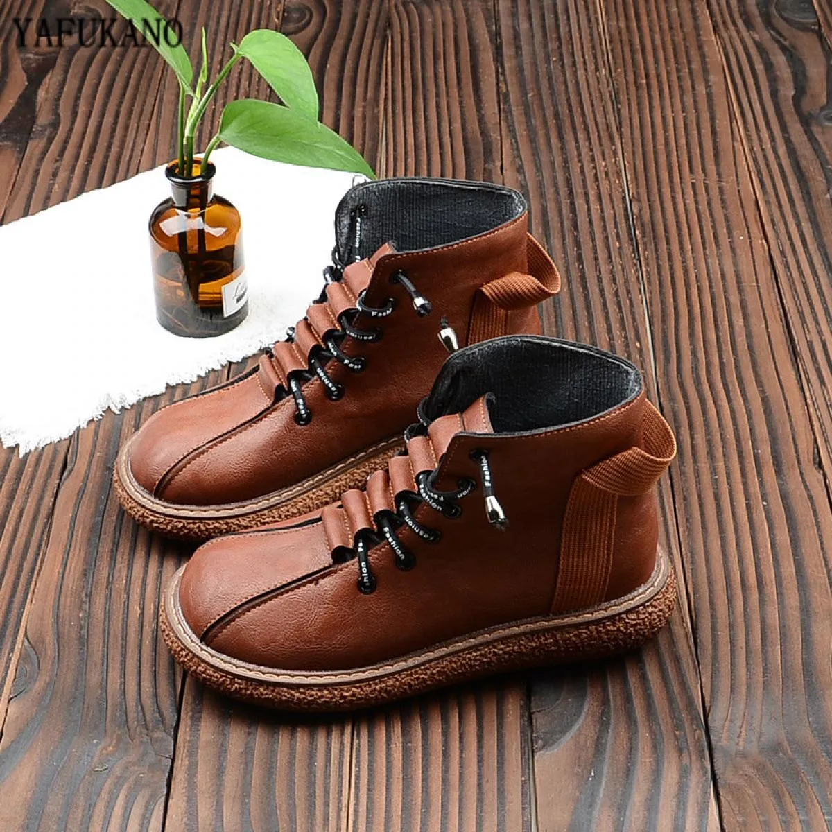 Mori Girl Retro Stivali da donna Stile letterario britannico Suola spessa Scarpe da bambola con testa grande Stivaletti da donna