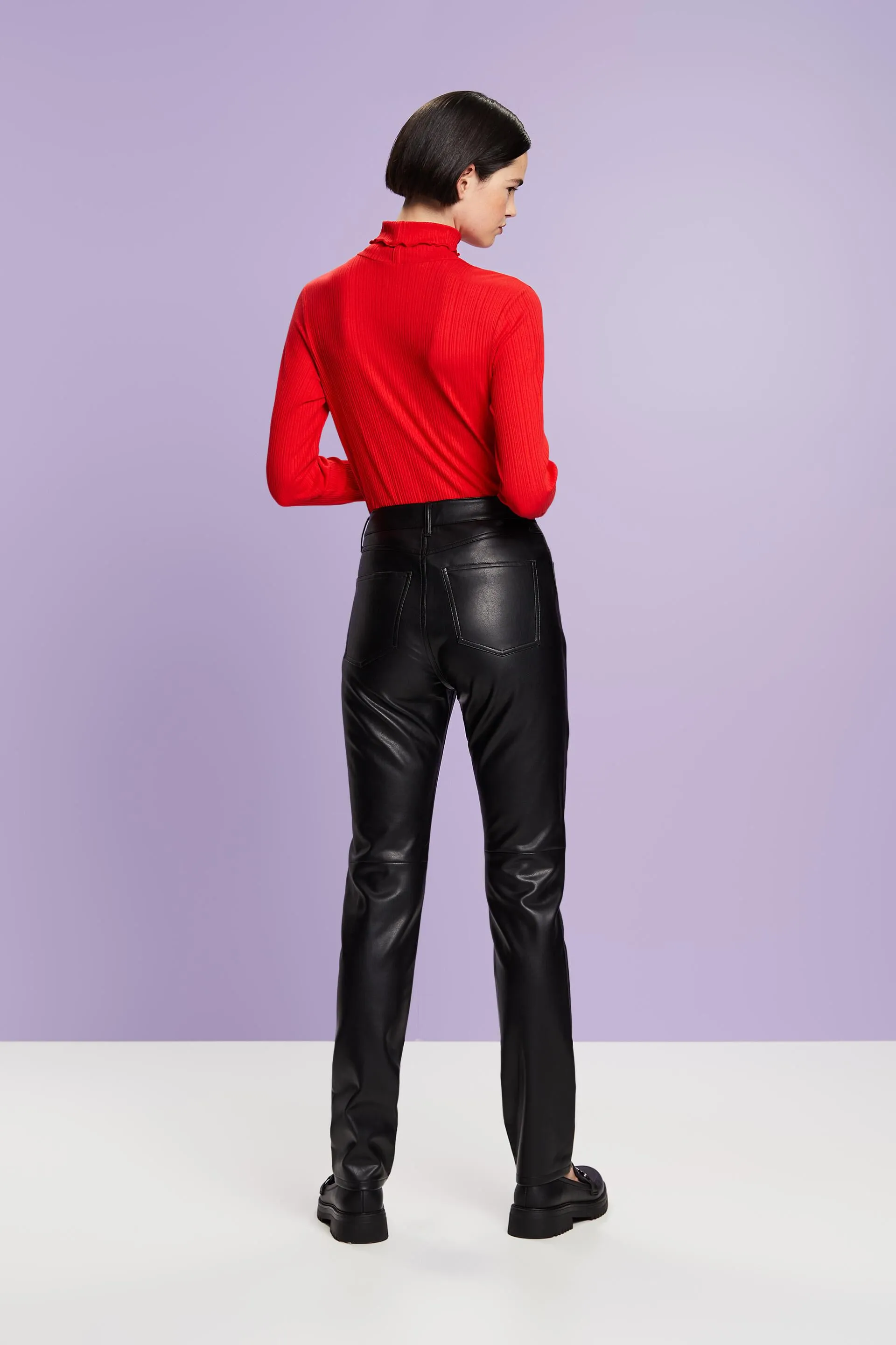 Pantaloni slim a vita alta in ecopelle
