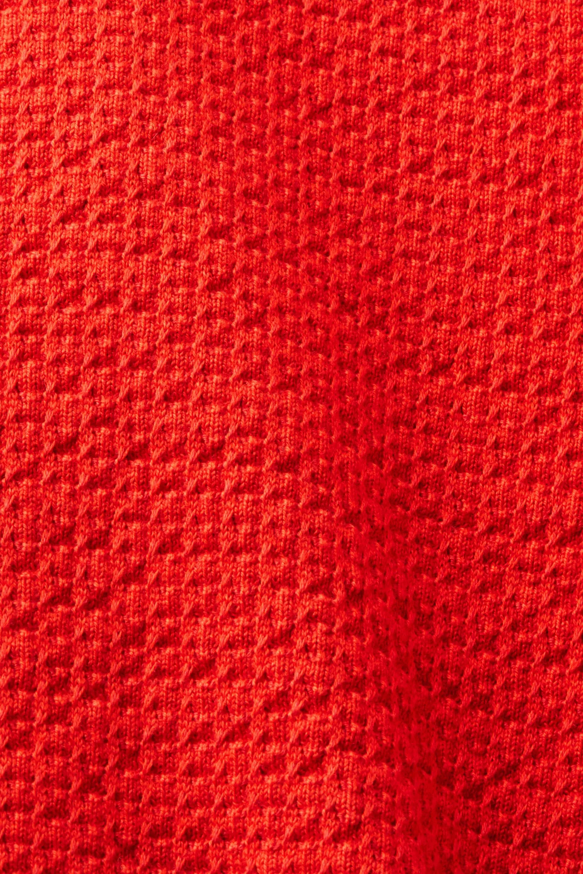 Pullover strutturato con scollo rotondo