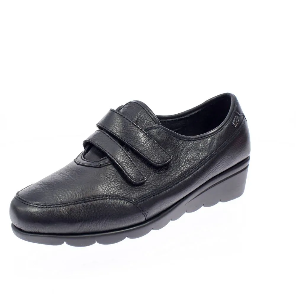 Scarpe comfort in Pelle con strappi