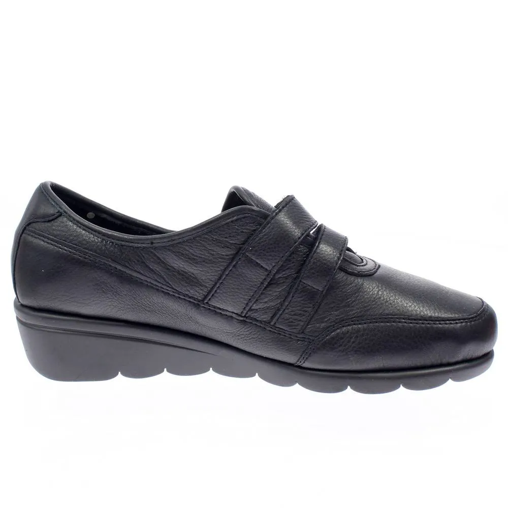 Scarpe comfort in Pelle con strappi