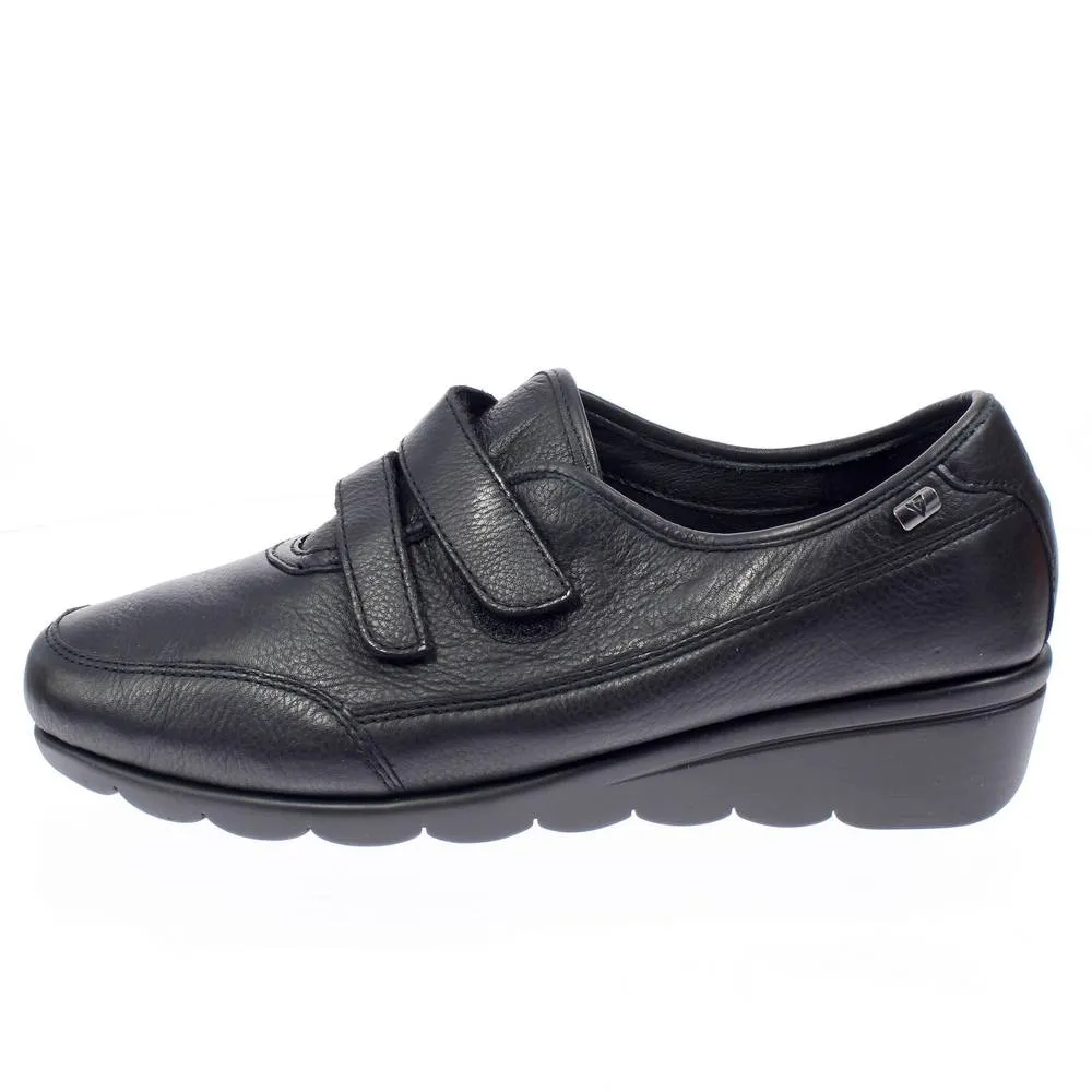 Scarpe comfort in Pelle con strappi
