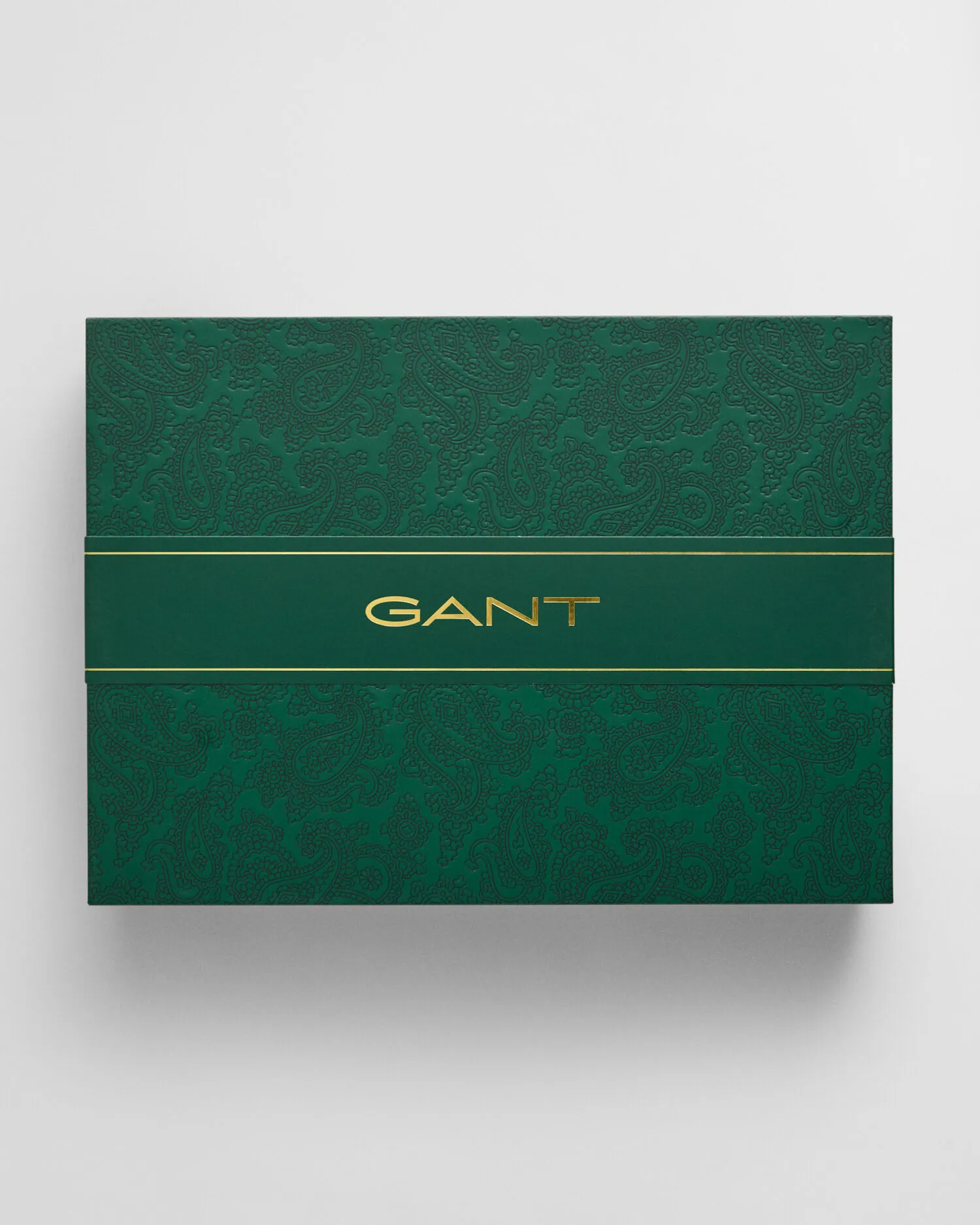  Set regalo berretto e sciarpa con scritta GANT    