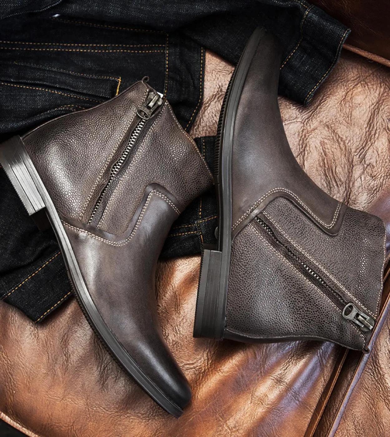 Stivali invernali di lusso Uomo Pelle Moda uomo Stivali neri Stivali Uomo Stivali casual da uomo di lusso