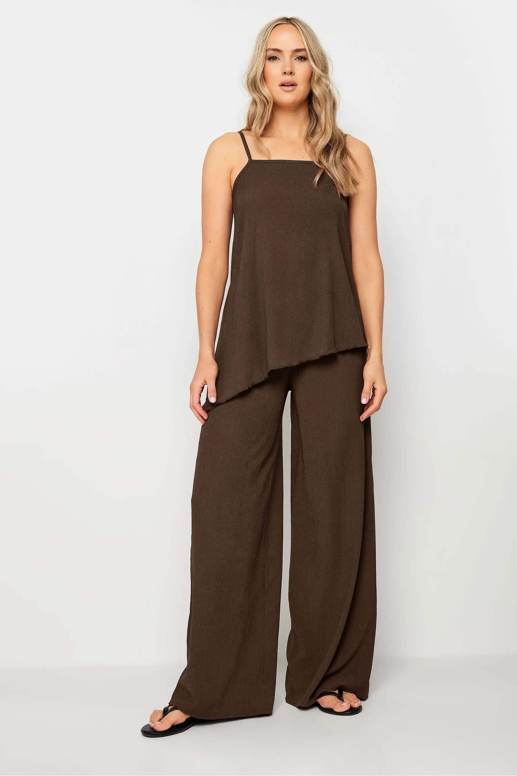 Top asimmetrico Long Tall Sally con spalline    