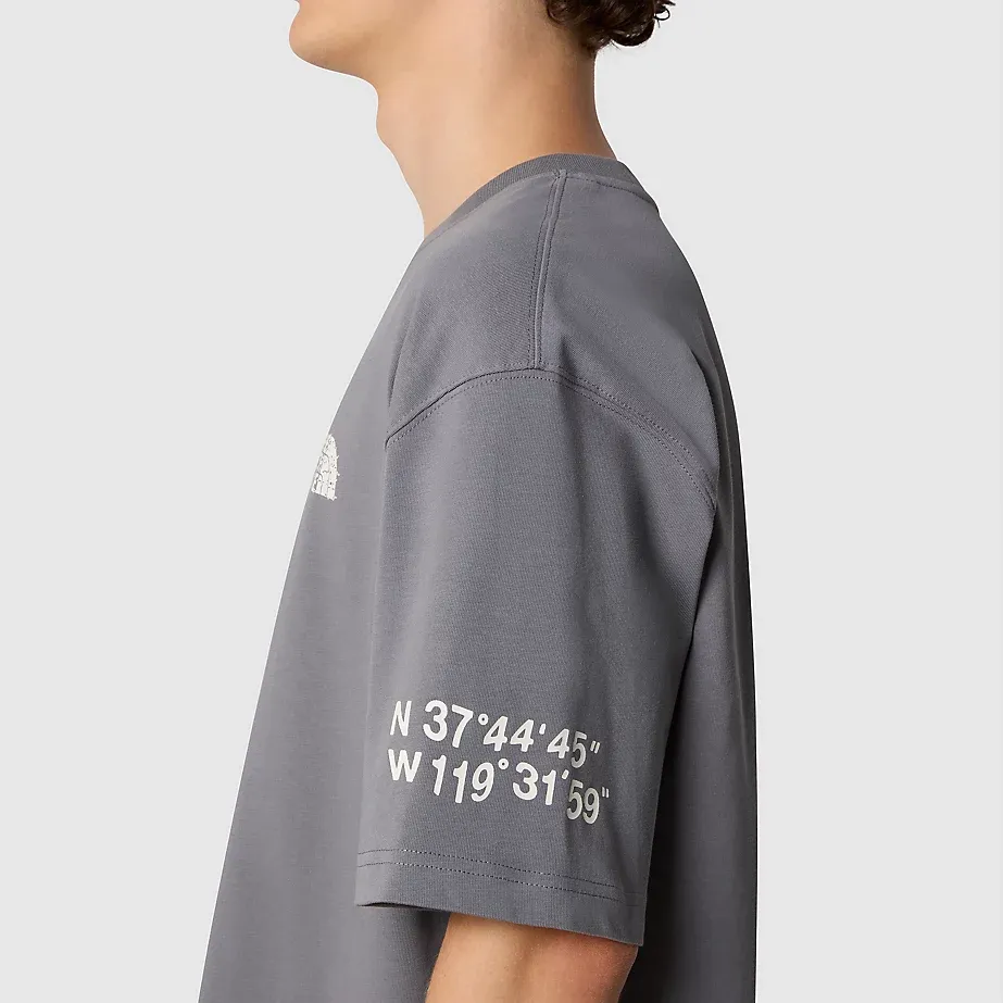 U NSE GRAPHIC S/S TEE
